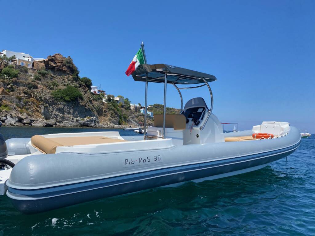 Rib Ros 30 - Eolie Boat Rental